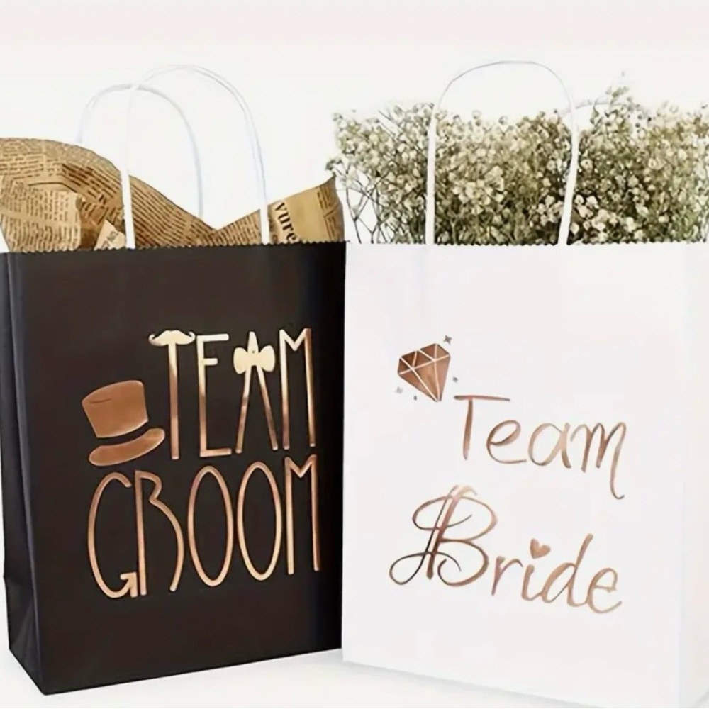 BRIDAL PARTY GIFT BAGS
